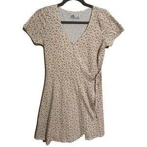 Hollister Wrap Dress Floral‎ Print Short Sleeve V Neck Y2K Casual Mini Medium
